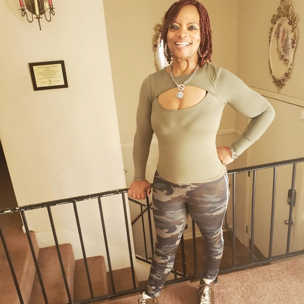 Meet your Posher, Latonya